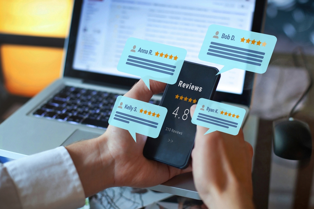 Reviews,Online,,Customer,Feedback,Concept,,Reading,Positive,Reviews,And,Comments