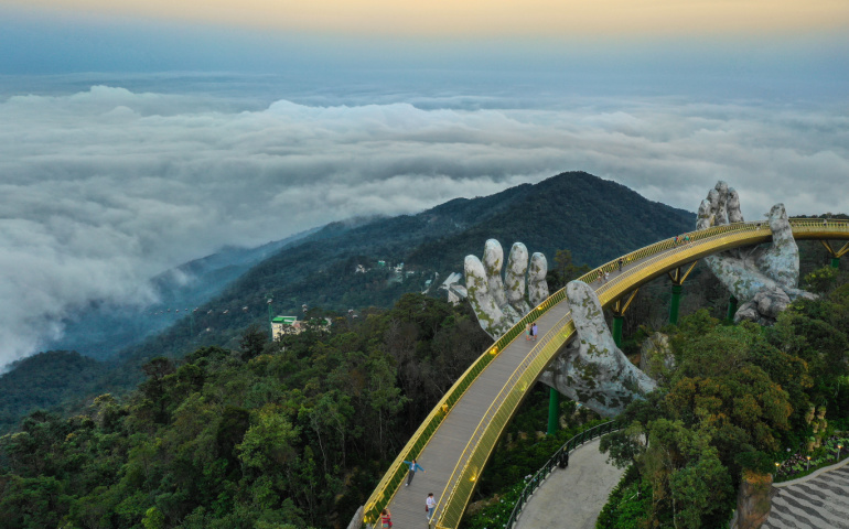 Golden Bridge, danang bana hill, Vietnam