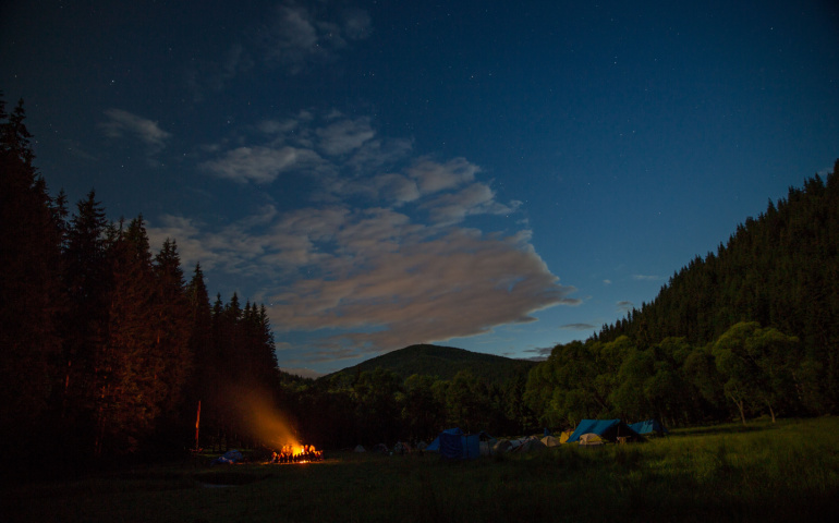 Camping at the night sky