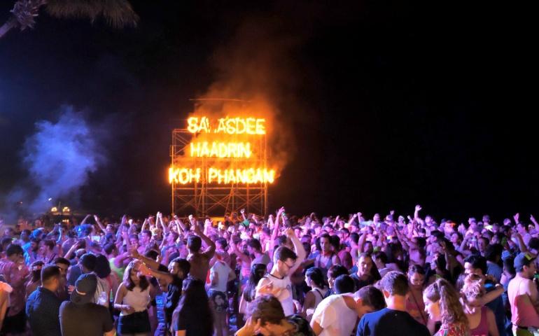 Full moon party in Pattaya
