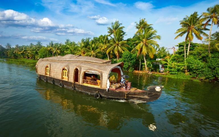 Houseboat in Kerala - Backwaters