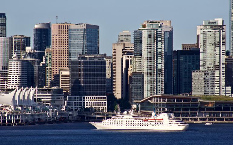 Windstar Star Legend Cruise Ship 
