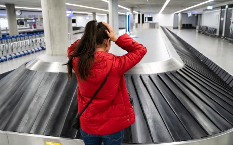 Woman lost her bags when travelling by flight