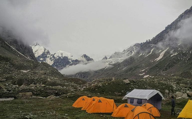 Scenic Camping in Himachal Pradesh
