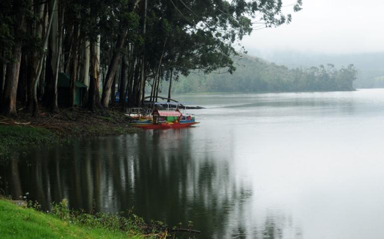 Boats at Kundala Lake
