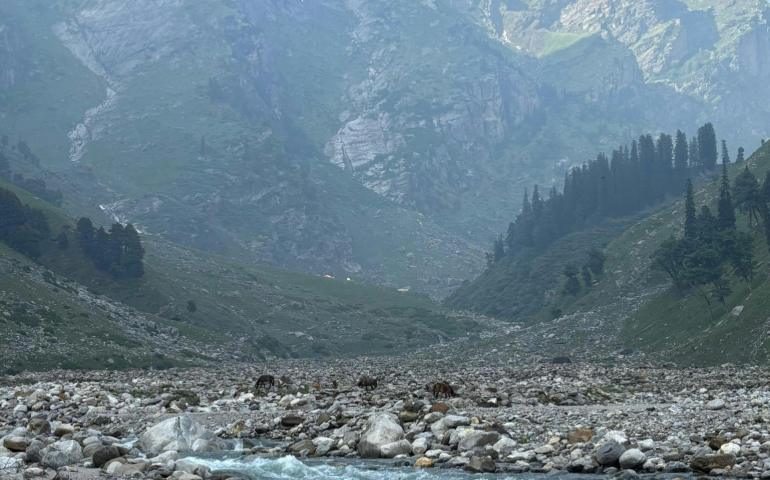 Scenic View of Hampta Pass