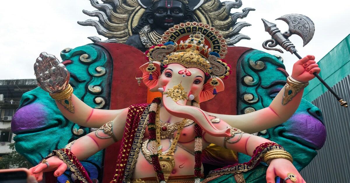 Top 7 Spots for Ganpati Visarjan in Mumbai: A Memorable Farewell to Bappa