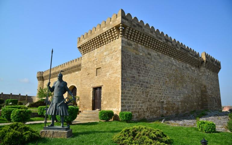 Gala museum monument