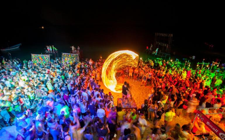 Thailand Full Moon Party beach scenes