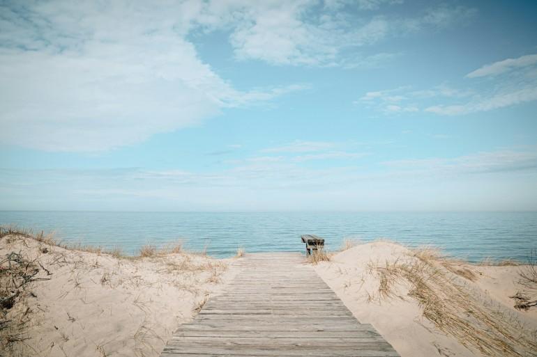 The most peaceful bench in the world
