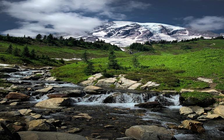 Scenic Photo of Cascade Mountain