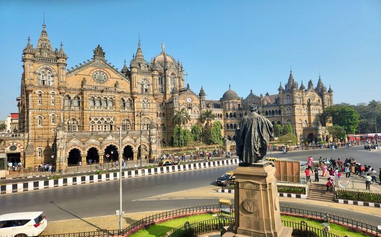 CST station