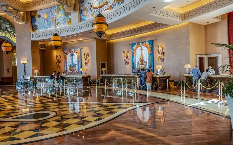 A Beautiful Lounge in Atlantis, The Palm