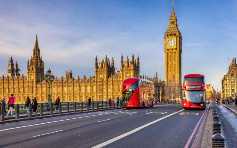 Westminster Bridge with Big Ben Clocktower 