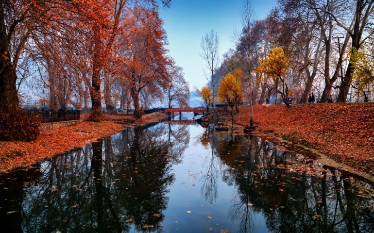 Jhelum River in Kashmir