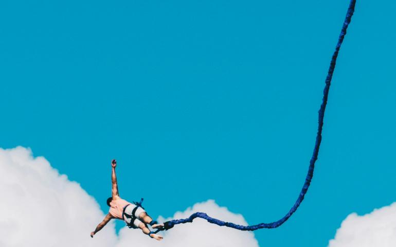 Bungee Jumping