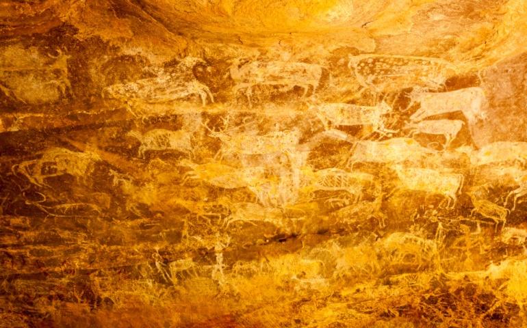 Doodles inside the Rock shelters at Bhimbetka