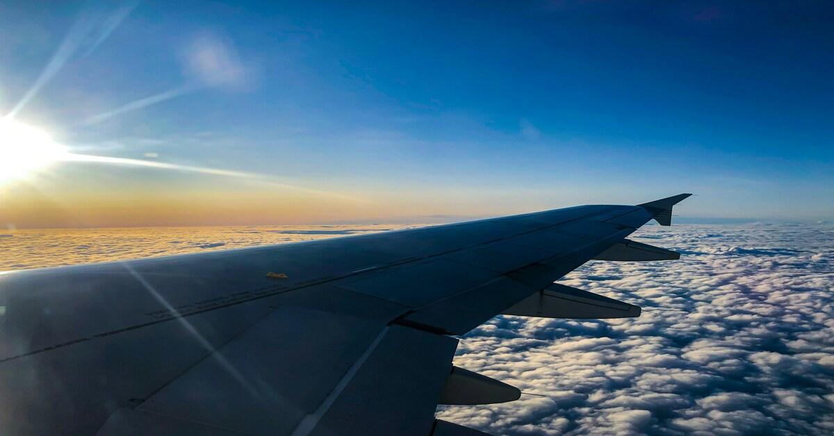 Things to Know Before Booking a Flight to Save You Money