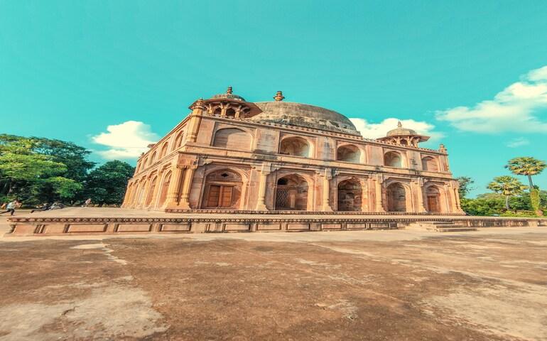 Khusro Bagh, Prayagraj or Allahabad
