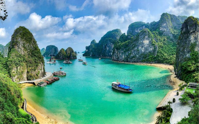 Ha Long Bay, Thailand
