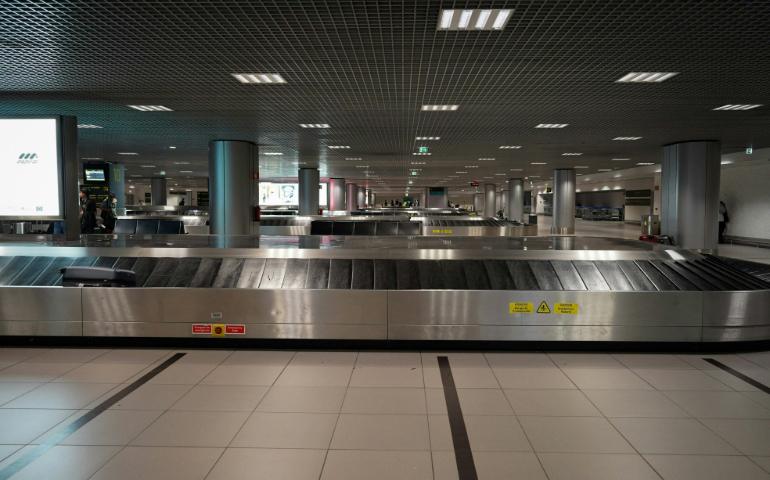 The arrivals baggage carousels in Lisbon Airport
