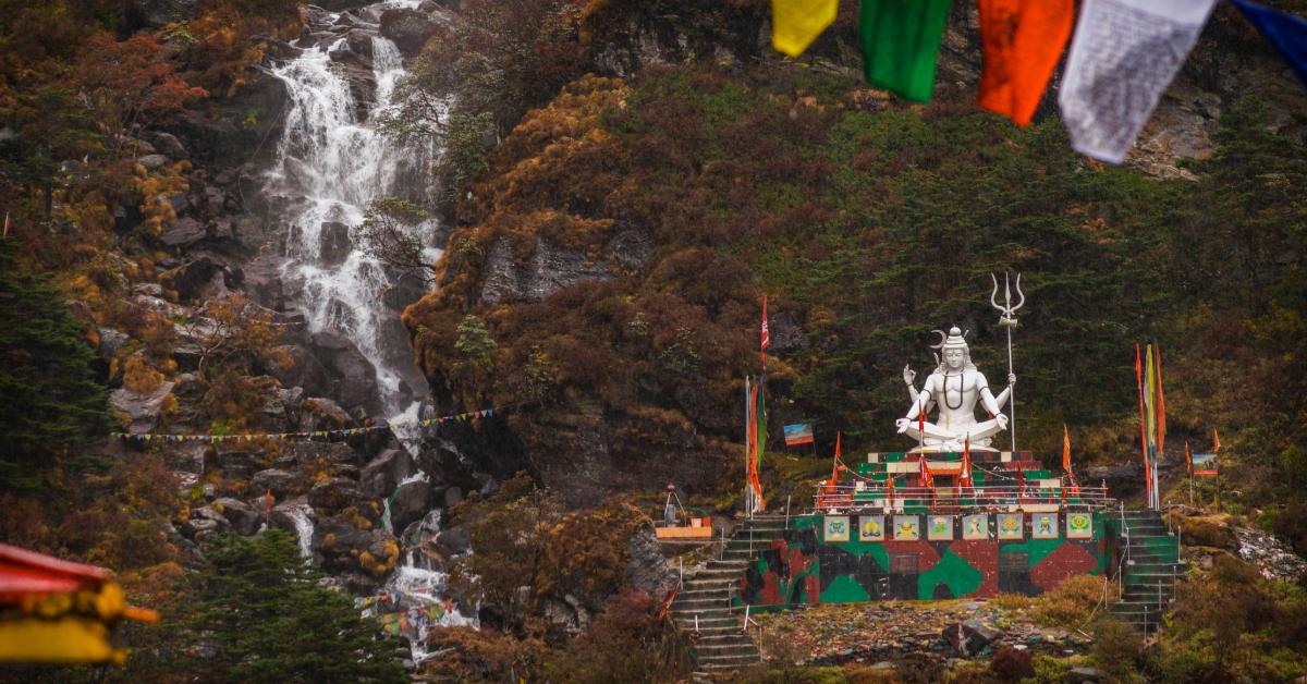 Dive Into Devotion: 6 Best Places to Celebrate Maha Shivratri in 2026