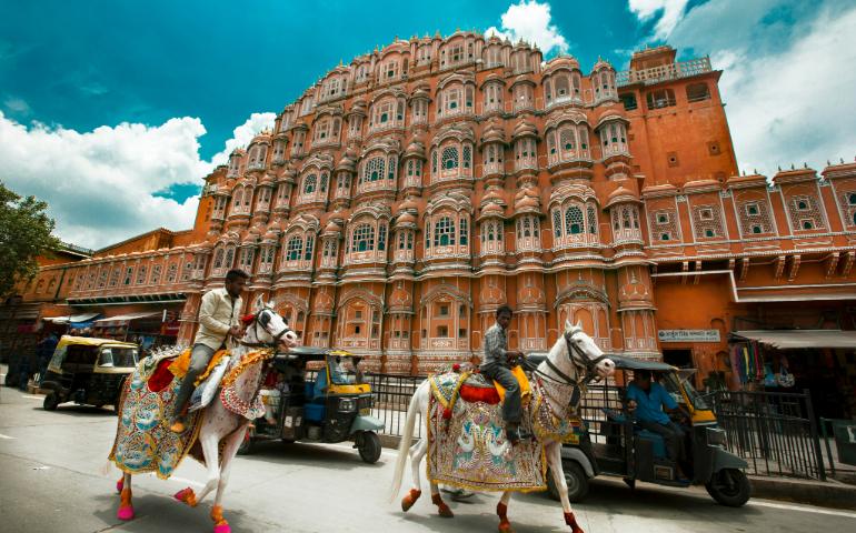 Hawa Mahal Road, Jaipur