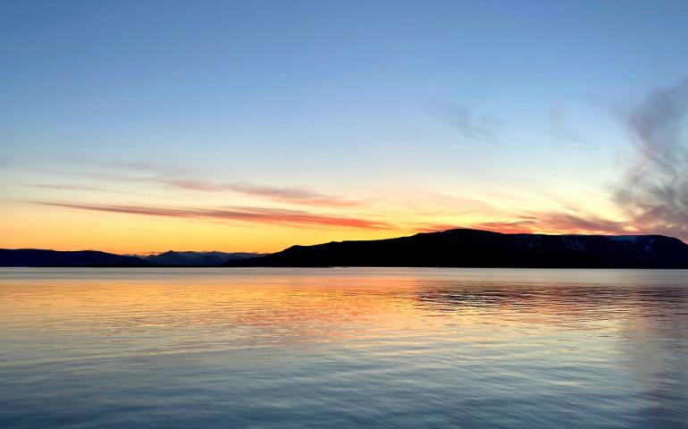 Sunrise in Reykjavík