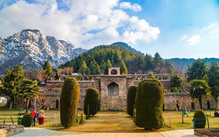 Scenic view of Pari Mahal