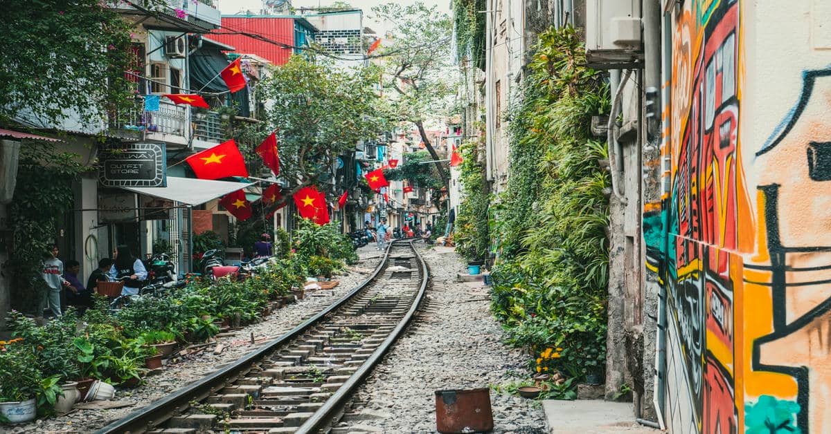 Visiting Hanoi? Here’s Your Vietnam Visa Guide