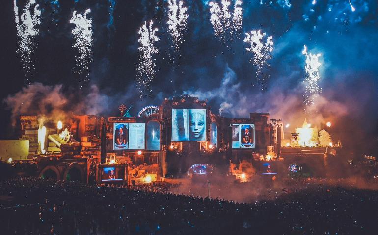 Tomorrowland, Boom