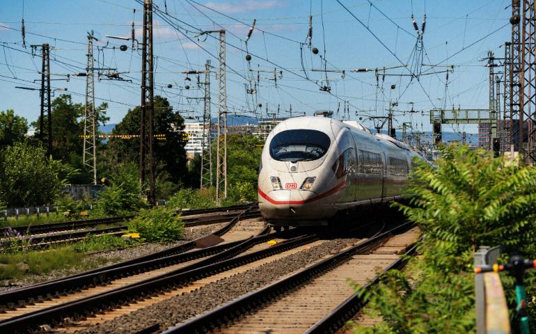 ICE 3 train
