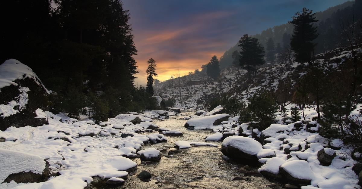 Sunset over a snow-covered landscape in Kashmir
Image Credit: Imad Clicks/Pexels
