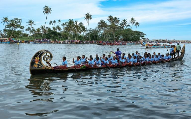 Boat Race in Kerala

