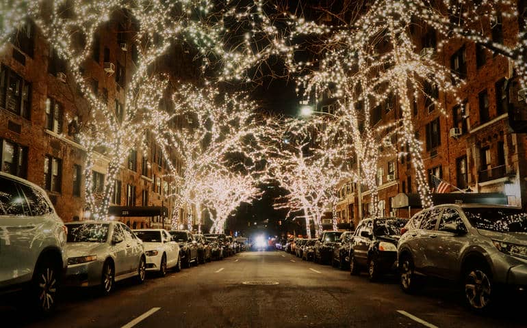 East 73rd Street & 3rd Avenue, New York, USA
