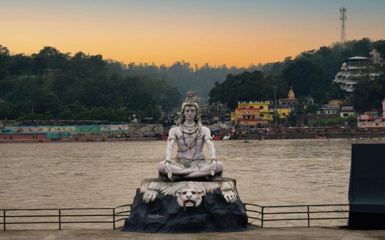 Shiva statue in Rishikesh
