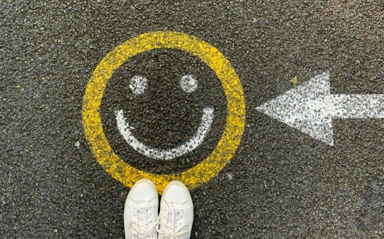 Happy face signal