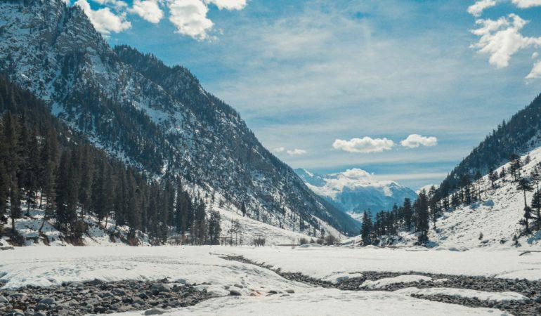 snow-covered mountains
image credit: Usman ARJ/Pexels