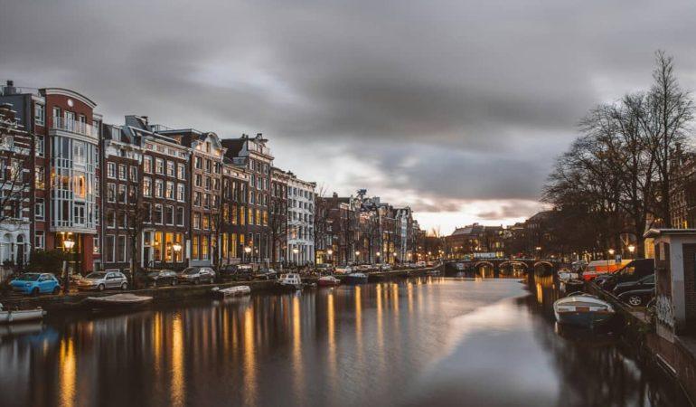 Essential Things You Need for Travelling Around the Netherlands
