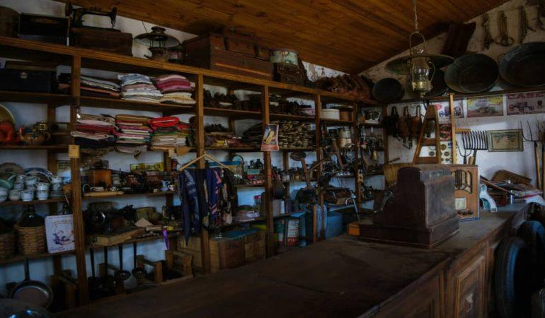 Best Vintage Stores in Amsterdam for Unique Finds