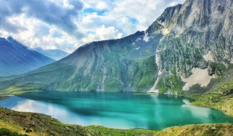 Best Places to Visit in September in India: Plan Your Escape