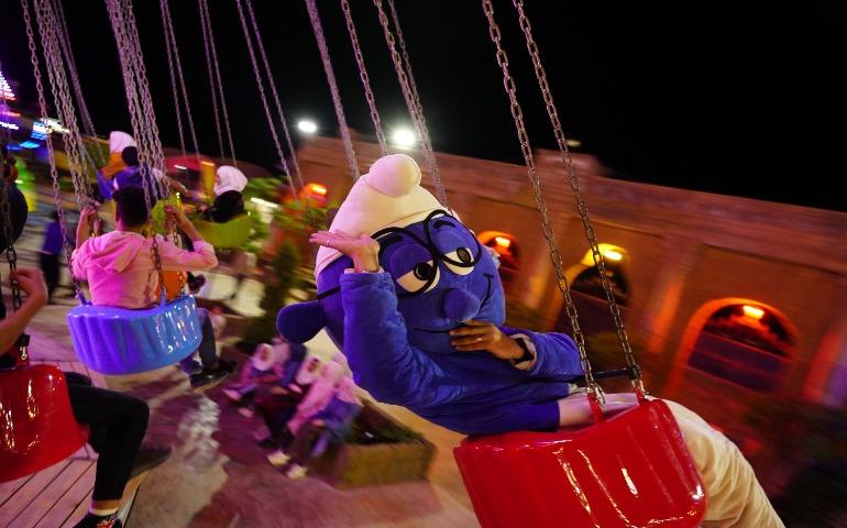 A fun night at an amusement park.