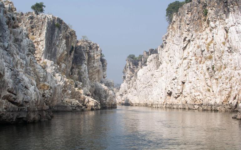 Bhedaghat Marble Rocks