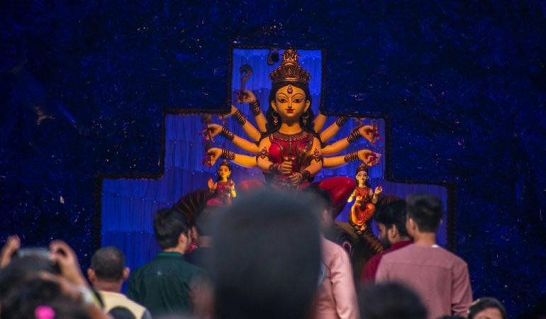 Ahmedabad Travel During Navratri: A Lively Guide To Garba, Food And Festive Nights
Image Credit - Boudhayan Bardhan/Unsplash