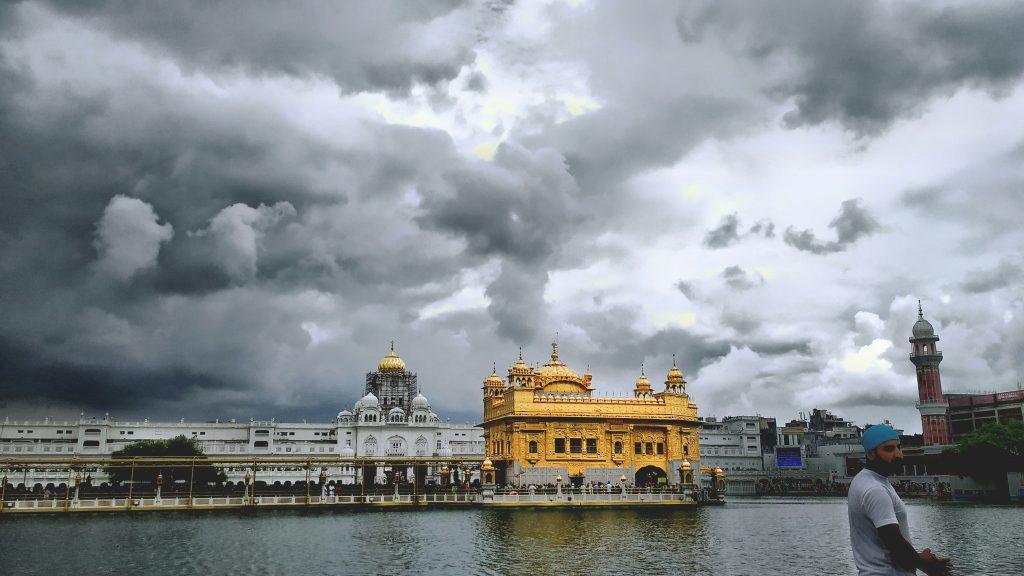 Beautiful views of the Golden Temple in Amritsar
