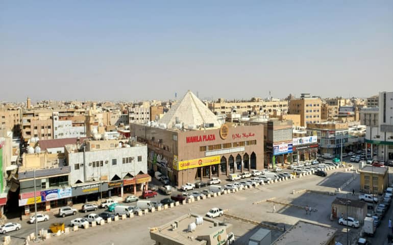 Hotel options on the Al Bathaa Road
