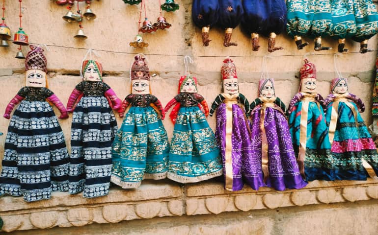 Puppets & Royal Architecture