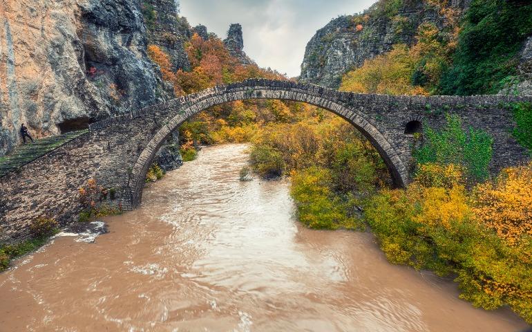  View of an old stone bridge over a river in Pindus National Park, Greece
Image Credit: Ioannis Ioannidis/Pexels