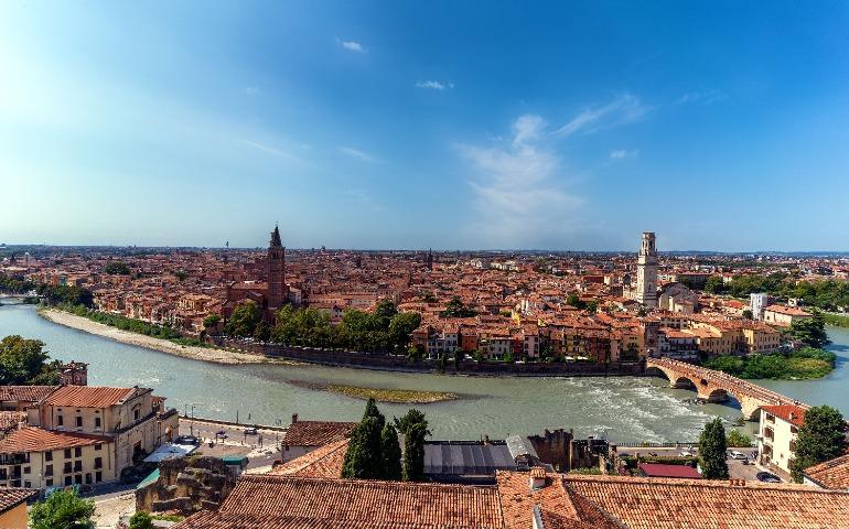 Stunning aerial view of Verona cityscape
Image Credit: Michael/Pexels