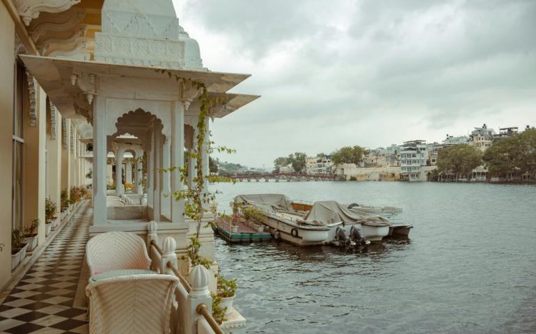 Enchanting shores of Lake Pichola and its surrounding wonders
Image Credit - Prakhar Singh/Unsplash